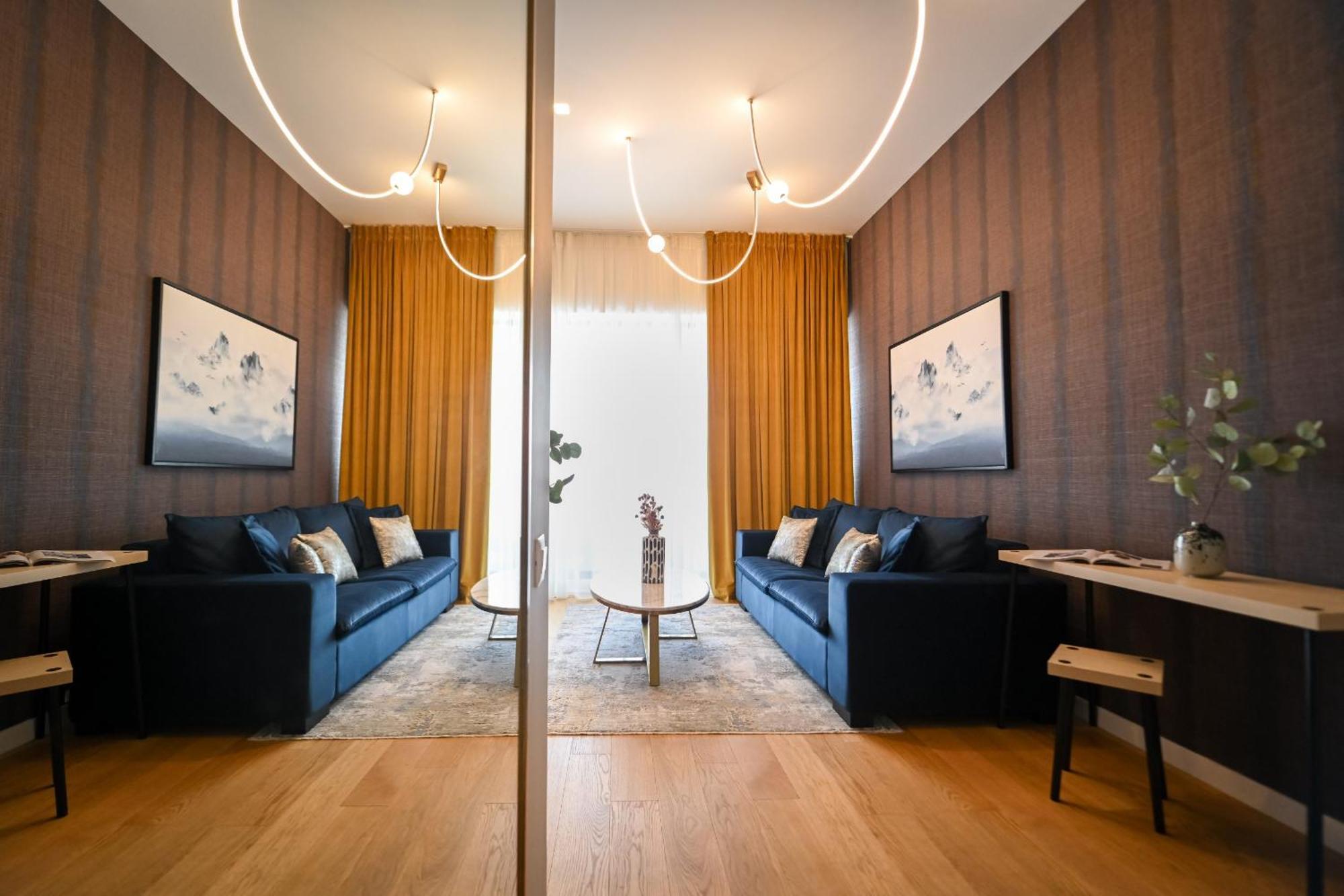 One Verdi Park Exclusive Apartments - Panoramic View & Private Parking بوخارست الغرفة الصورة